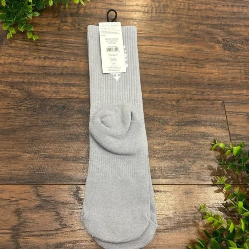 Free People Movement by Free People Last Lap Tube/ Crew Socks - Picture 6 of 6